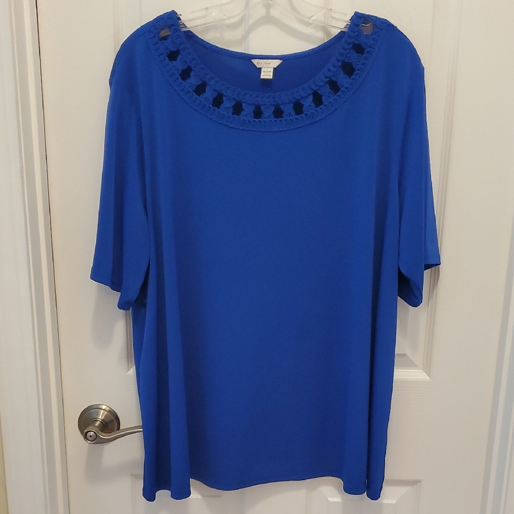 Cato Royal Blue 🌻 Women's Top 18/20W